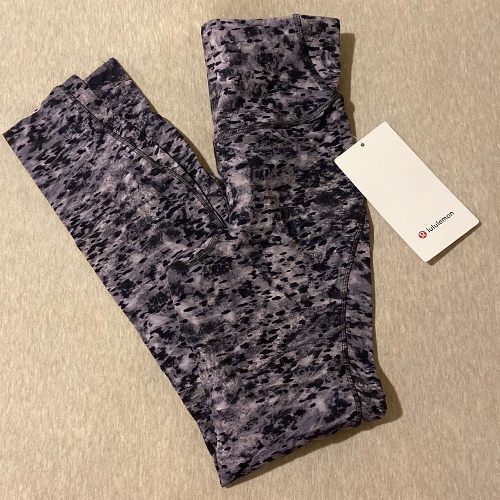 LULULEMON Base Pace HR Tight 25”